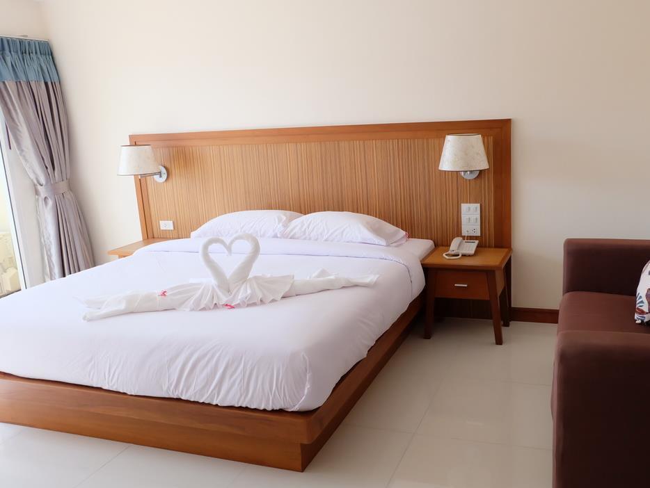 D Hotel Pattaya Exterior photo